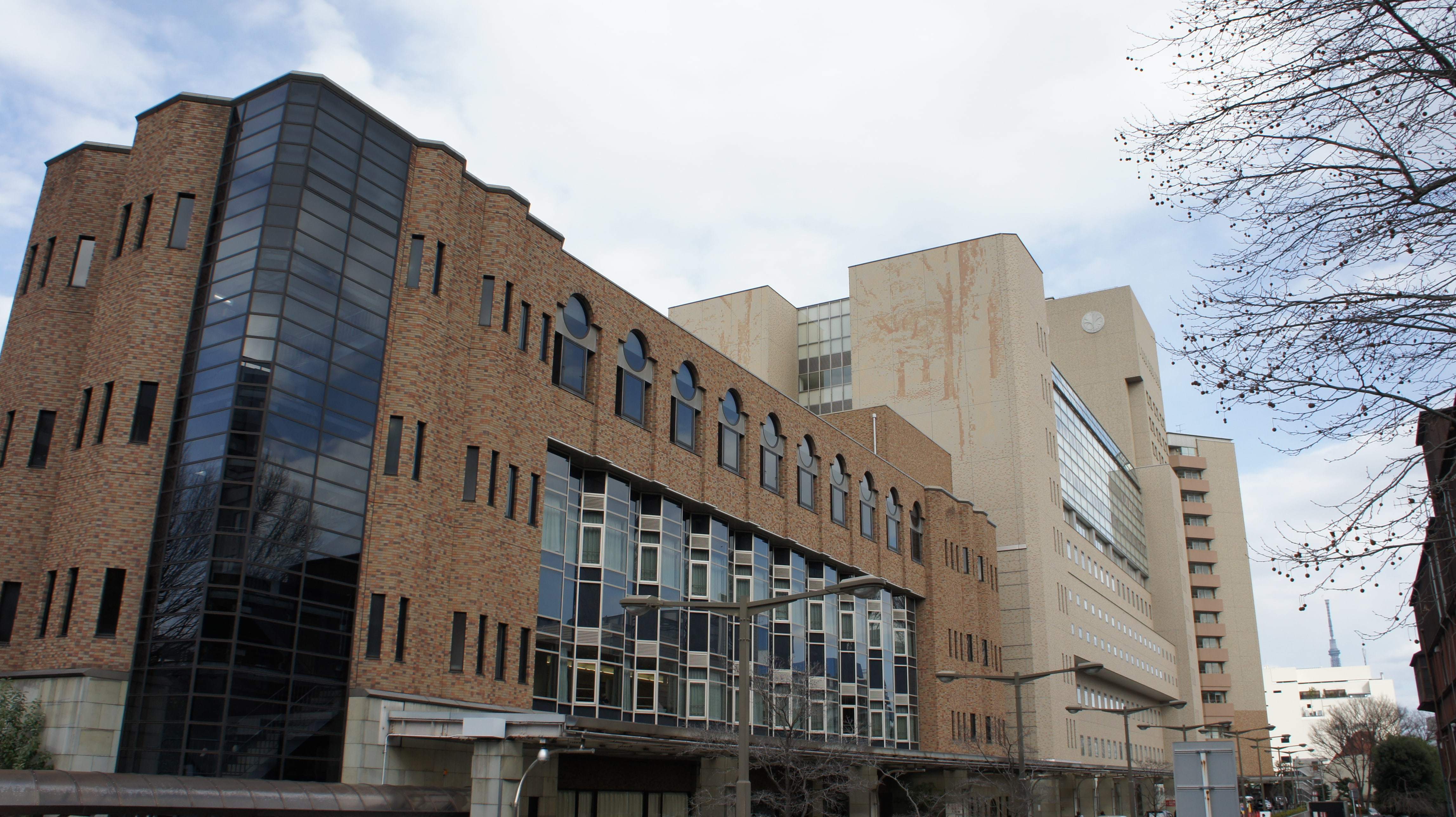 東京大学医学部附属病院